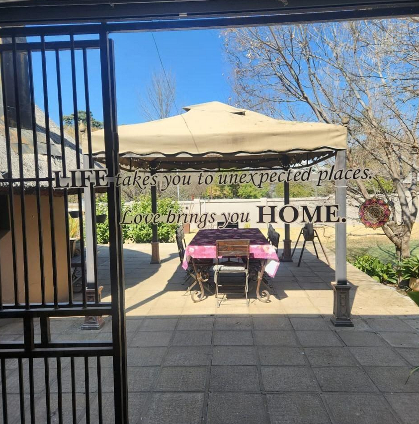 6 Bedroom Property for Sale in Harmonie Eastern Cape
